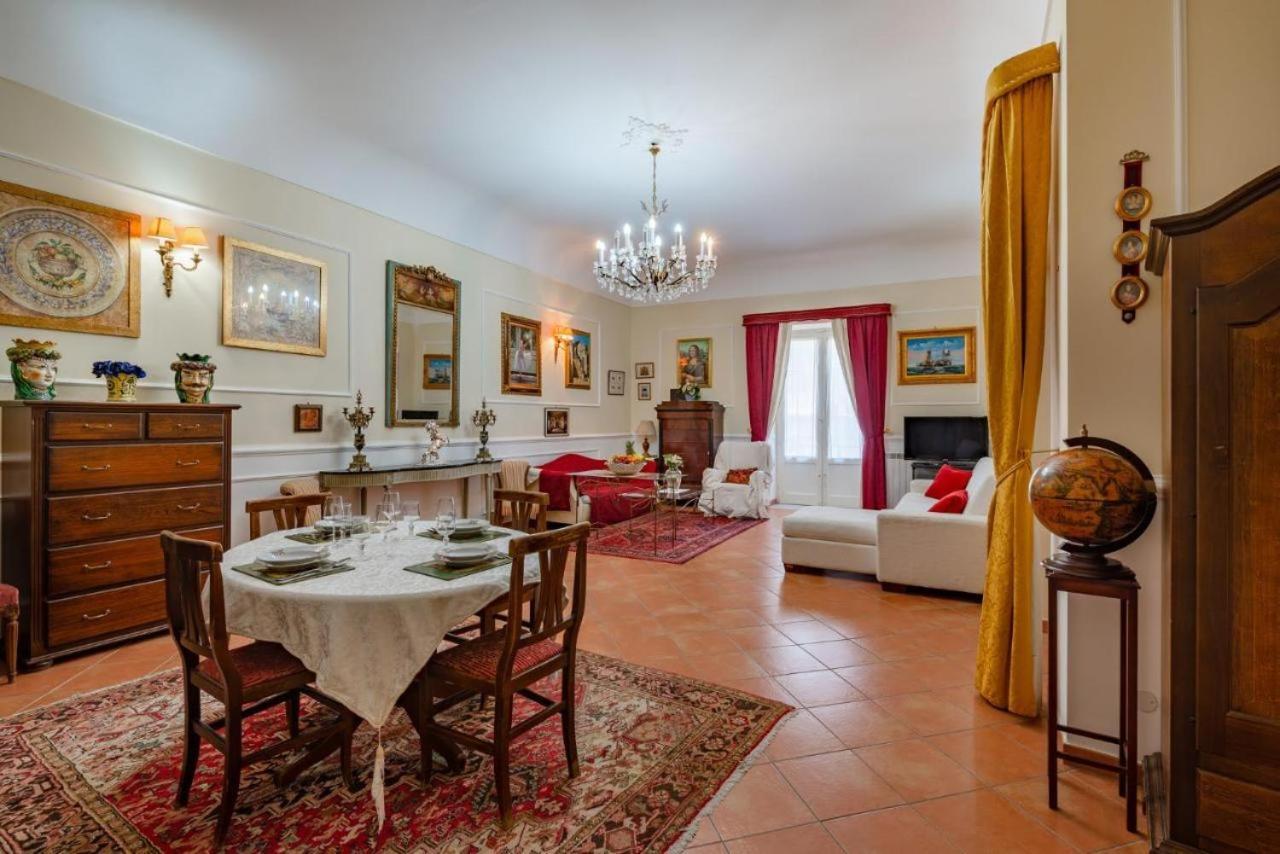 La Casa Di Dante Lägenhet Palermo Exteriör bild